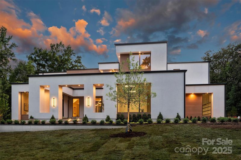 3630 Foxcroft Rd, Charlotte, NC 28211