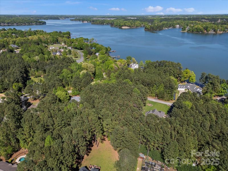 5387 Commodore Pl, Clover, SC 29710