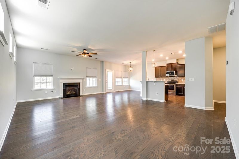 609 Kahana River Rd, Fort Mill, SC 29715