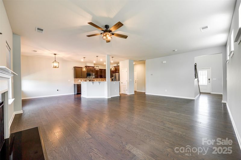 609 Kahana River Rd, Fort Mill, SC 29715
