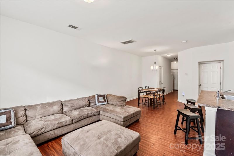 3623 Danvers St, Charlotte, NC 28213