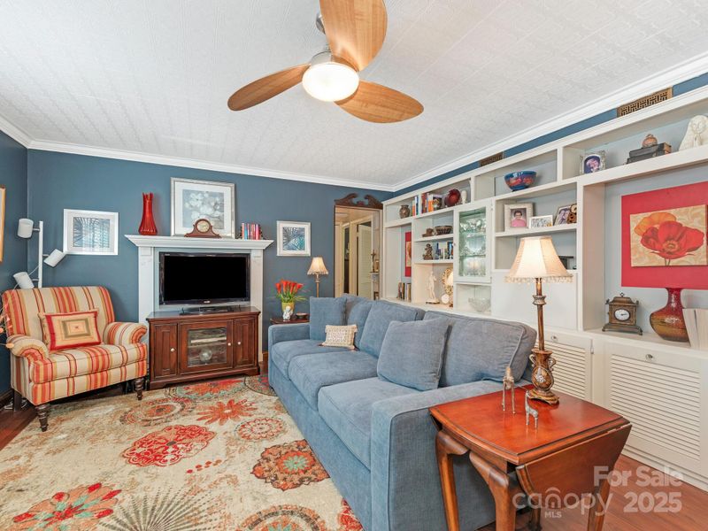 2620 Park Rd, Charlotte, NC 28209