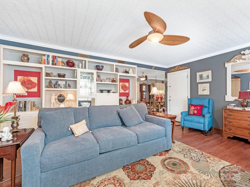 2620 Park Rd, Charlotte, NC 28209
