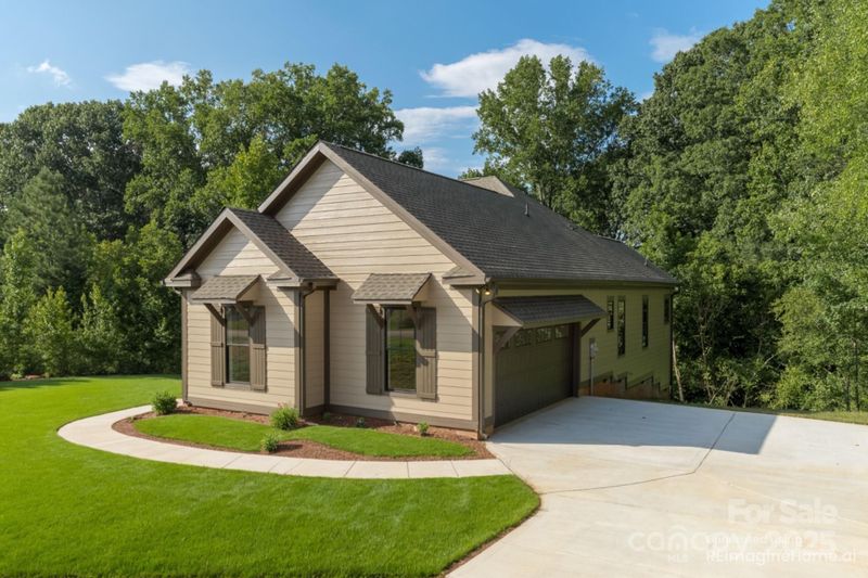 2596 Polo Ln, Maiden, NC 28650