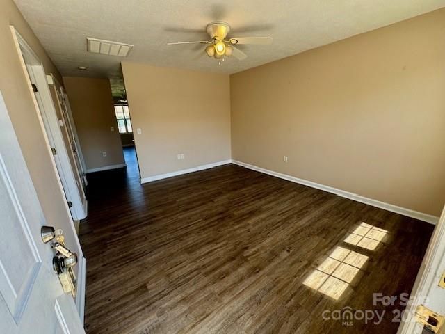 117 24th St NW #41, Hickory, NC 28601