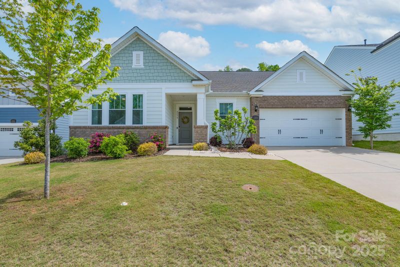 2890 Westshore Pl, Denver, NC 28037