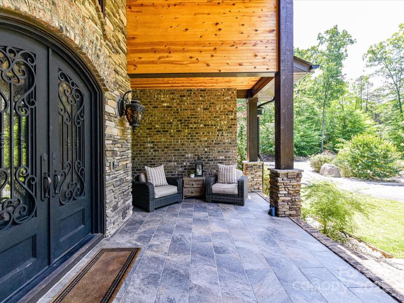 633 Elmhurst Dr, Fort Mill, SC 29715