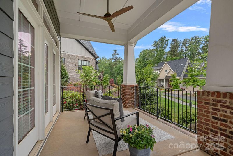 911 Naples Dr, Davidson, NC 28036