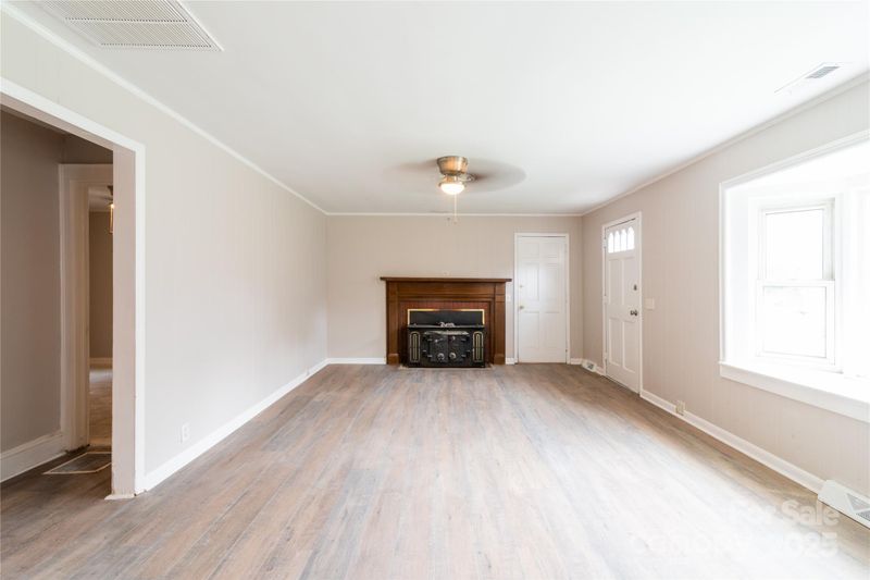 606 W 19th Ave, Gastonia, NC 28052