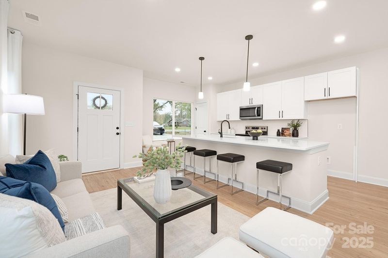 4813 Victoria Ave, Charlotte, NC 28269