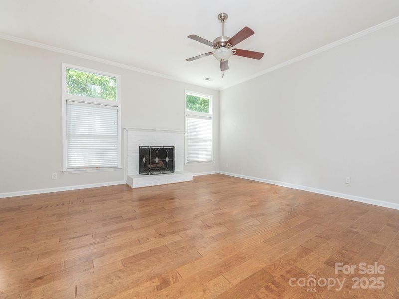 8718 Rittenhouse Cir, Charlotte, NC 28270