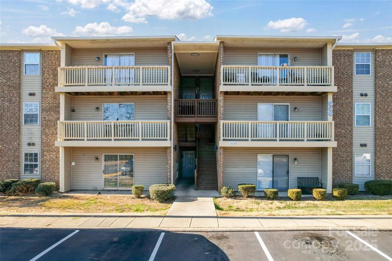 0 Arlyn Cir, Charlotte, NC 28213