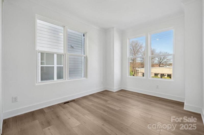 433 Blairhill Rd #08, Charlotte, NC 28217