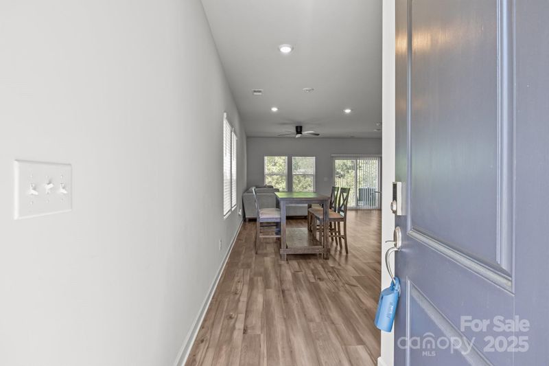 2340 Belterra Dr, Charlotte, NC 28216