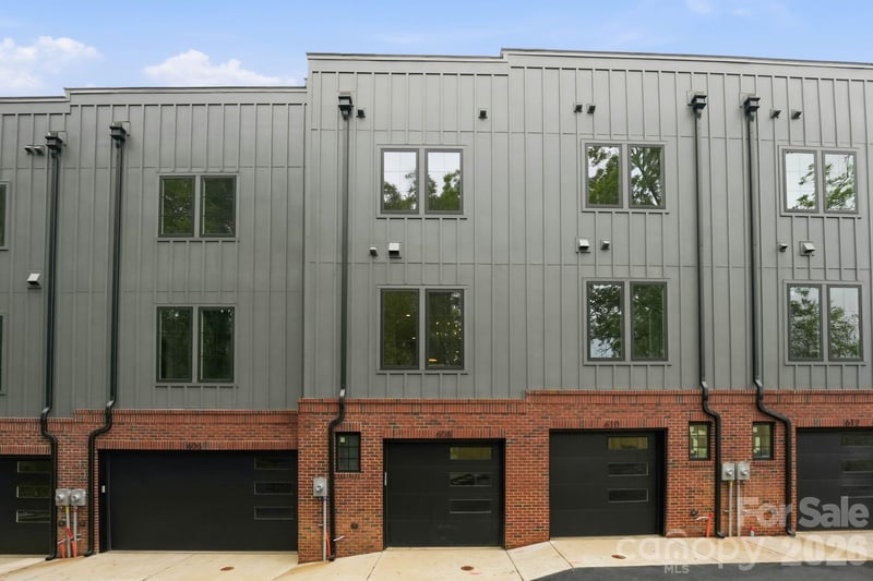 604 E 16th St, Charlotte, NC 28206