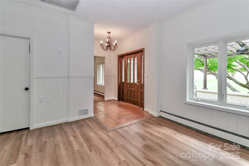 455 W Gleneagles Rd, Statesville, NC 28625