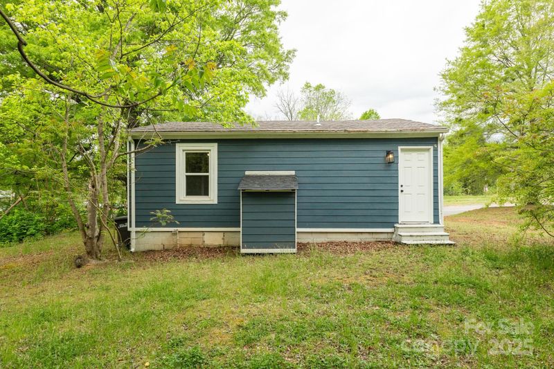 1011 Rickert St, Statesville, NC 28677