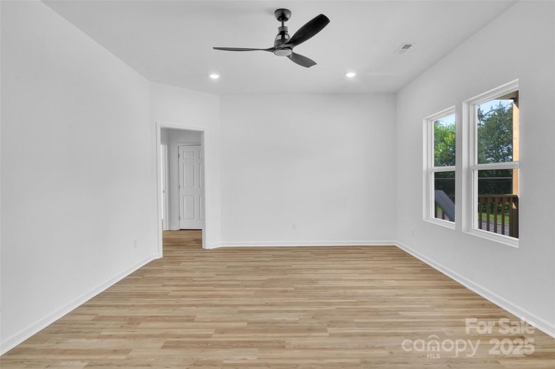 504 Christopher Ln, Chester, SC 29706