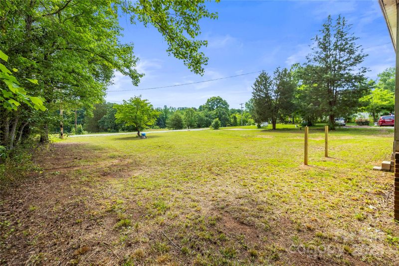 1317 Requa Rd, Cherryville, NC 28021