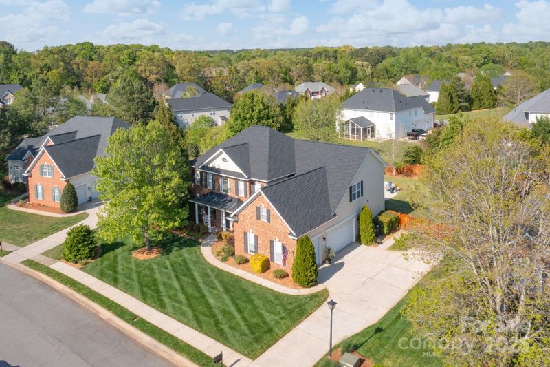 8014 Avanti Dr, Marvin, NC 28173