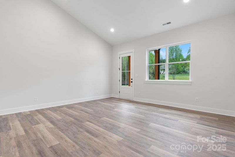 2045 Cordia Cir, Newton, NC 28658