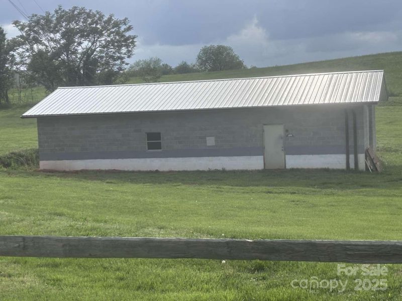 7527 Old Shelby Rd, Vale, NC 28168
