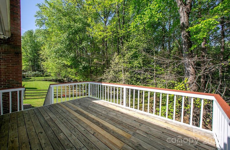 12435 Mallard Dr, Charlotte, NC 28269
