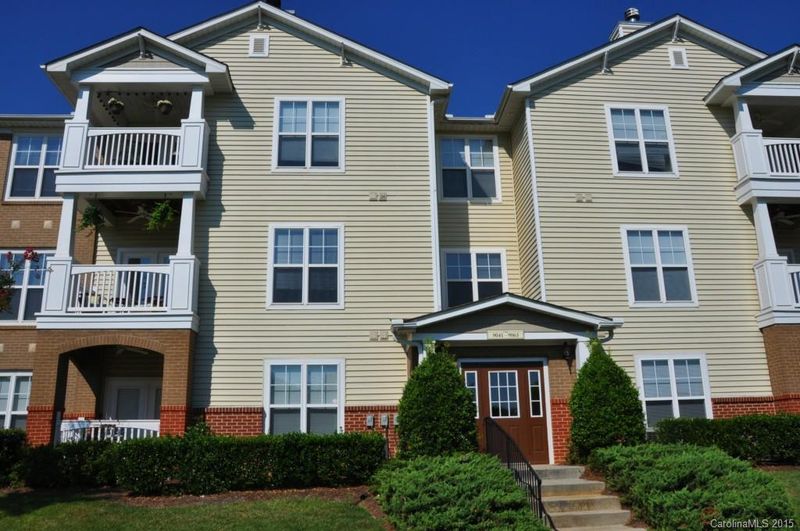 9049 Mcdowell Creek Ct, Cornelius, NC 28031