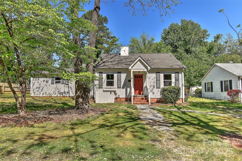 1944 Garibaldi Ave, Charlotte, NC 28208