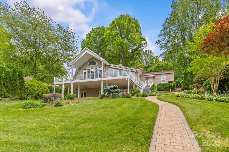 376 Oak Tree Rd, Mooresville, NC 28117