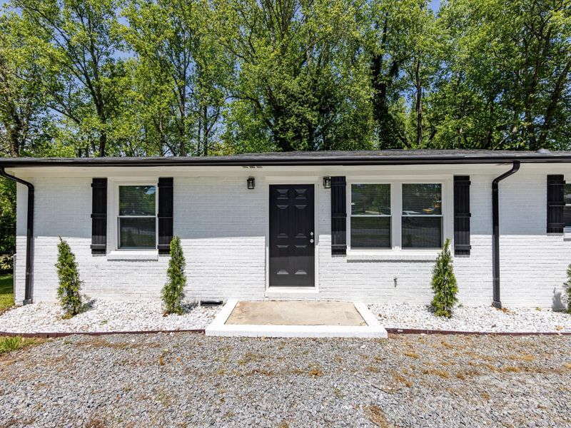 2730 Crescent Ln, Gastonia, NC 28052