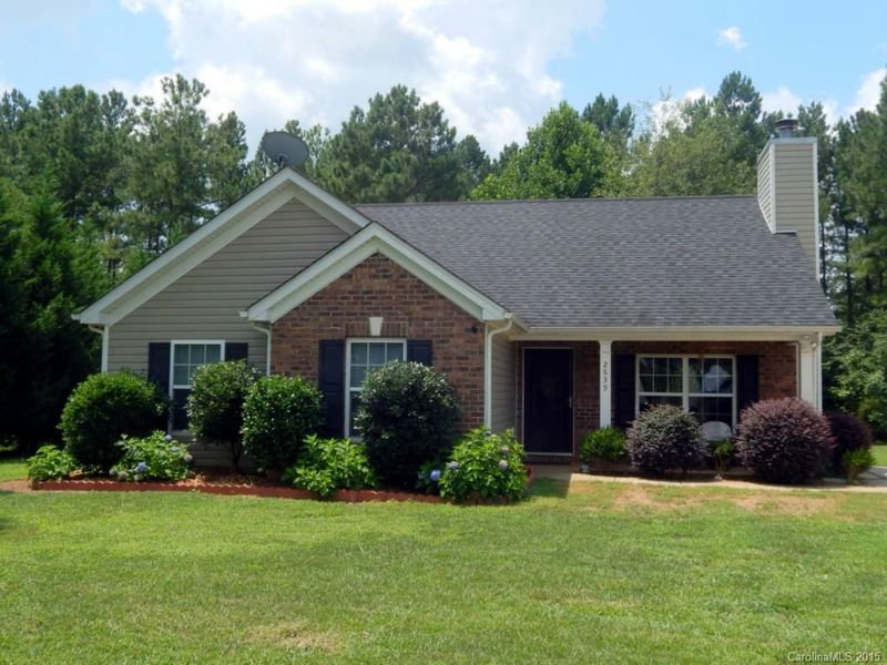 2639 Gradys Ground Dr, Mcconnells, SC 29726