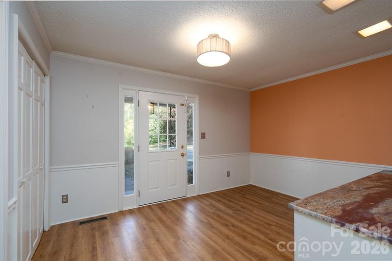 758 Williamsburg Dr NE, Concord, NC 28025