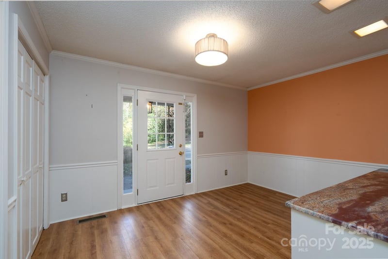 758 Williamsburg Dr NE, Concord, NC 28025