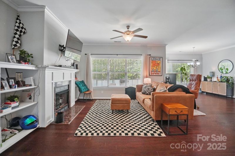 2113 London Ln, Belmont, NC 28012