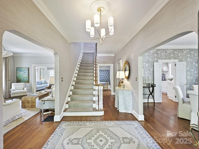 2018 Radcliffe Ave, Charlotte, NC 28207