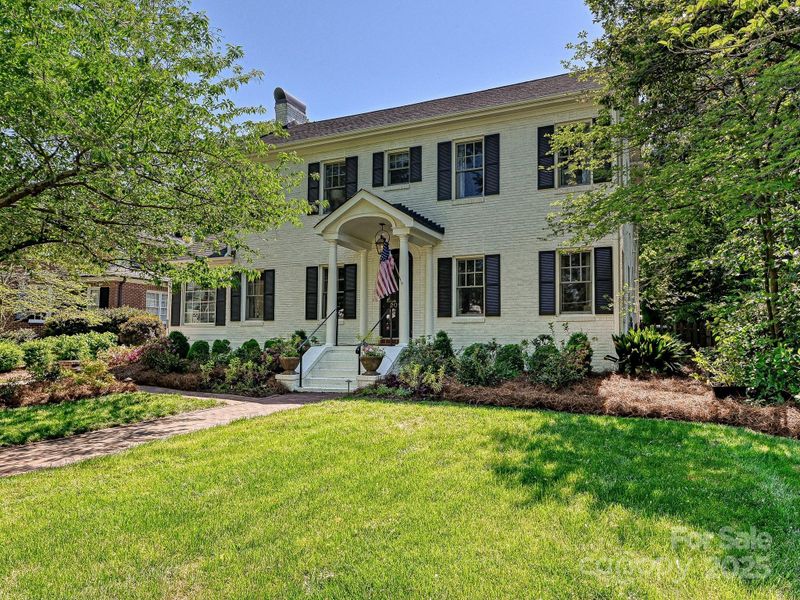 2018 Radcliffe Ave, Charlotte, NC 28207