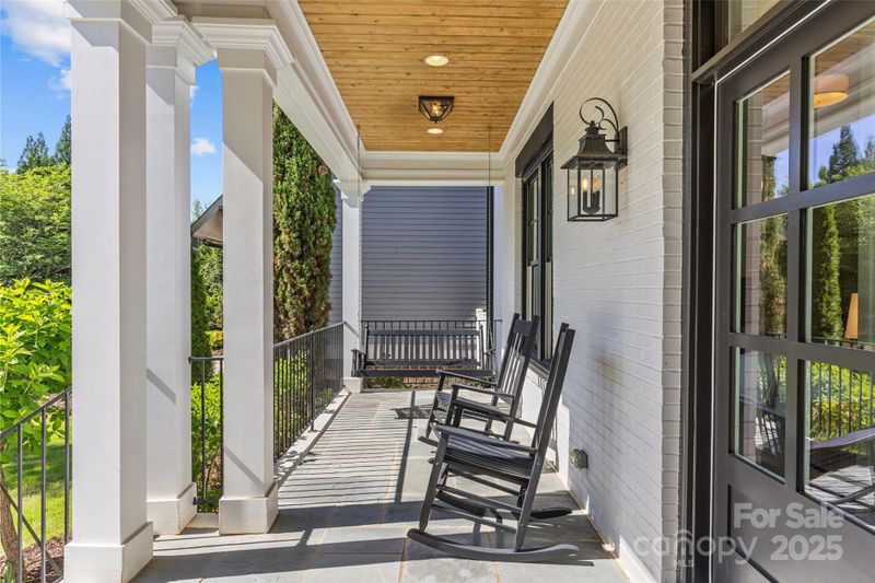2316 Westminster Pl, Charlotte, NC 28207