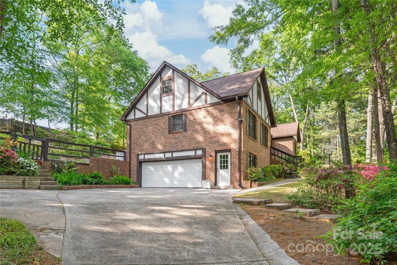 6617 Wannamaker Ln, Charlotte, NC 28226