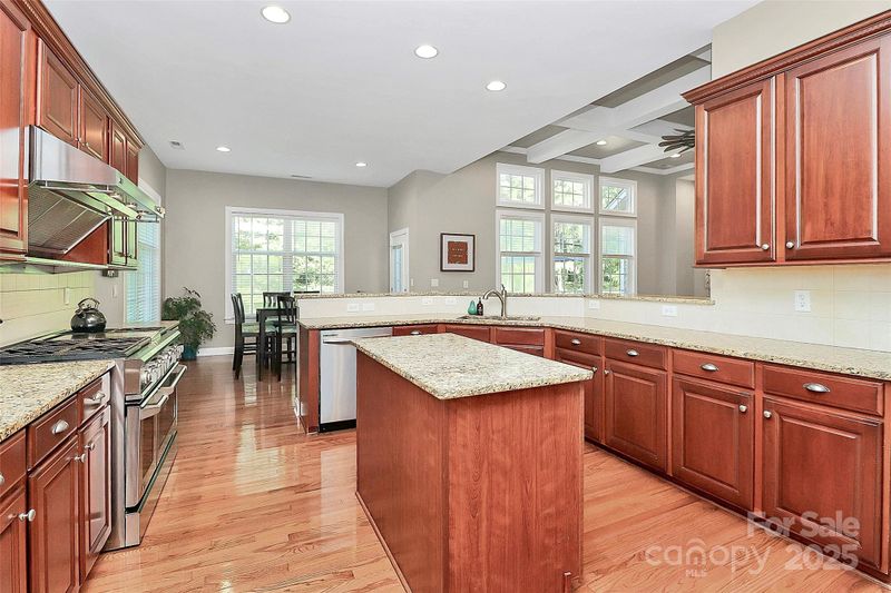 1105 Hoyle Ln, Waxhaw, NC 28173