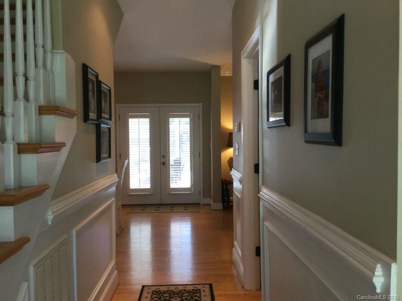 8012 Turnberry Ln, Stanley, NC 28164