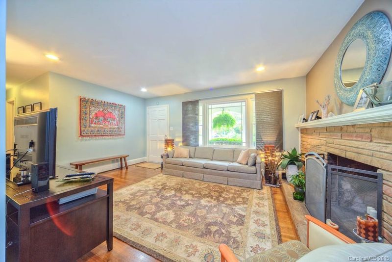 2322 Lanier Ave, Charlotte, NC 28205