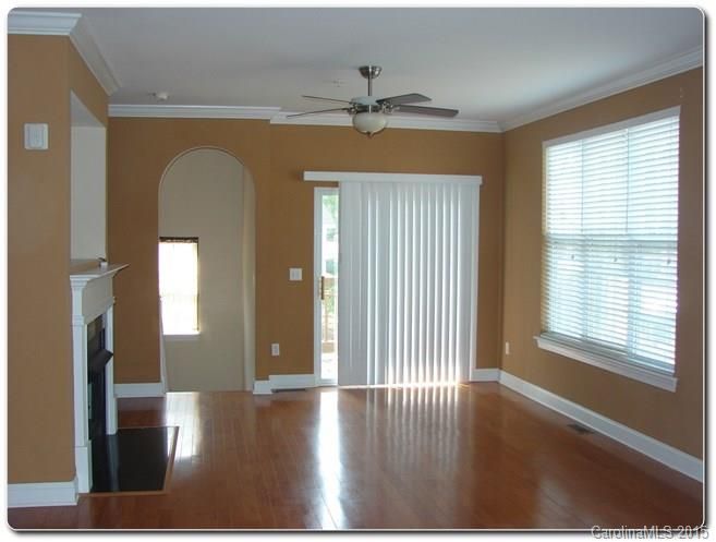 6433 Park Pond Dr #6433, Charlotte, NC 28262