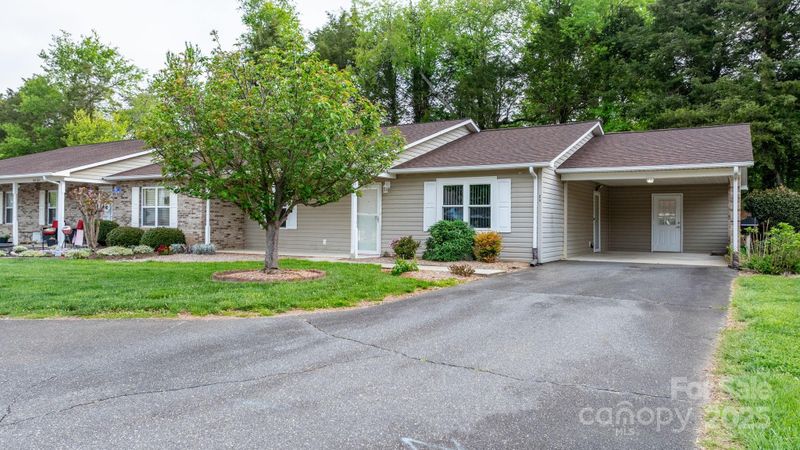 505 2nd Street Pl NE #C4, Conover, NC 28613