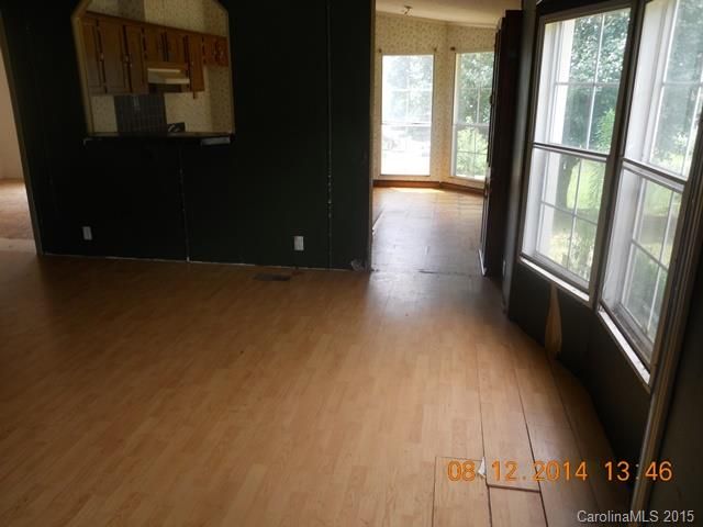 428 Eufola Rd, Statesville, NC 28677