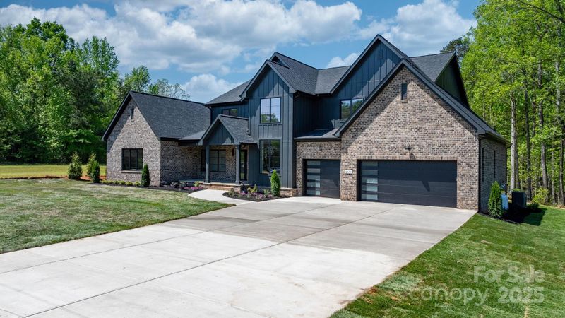 4377 Kiser Island Rd, Terrell, NC 28682
