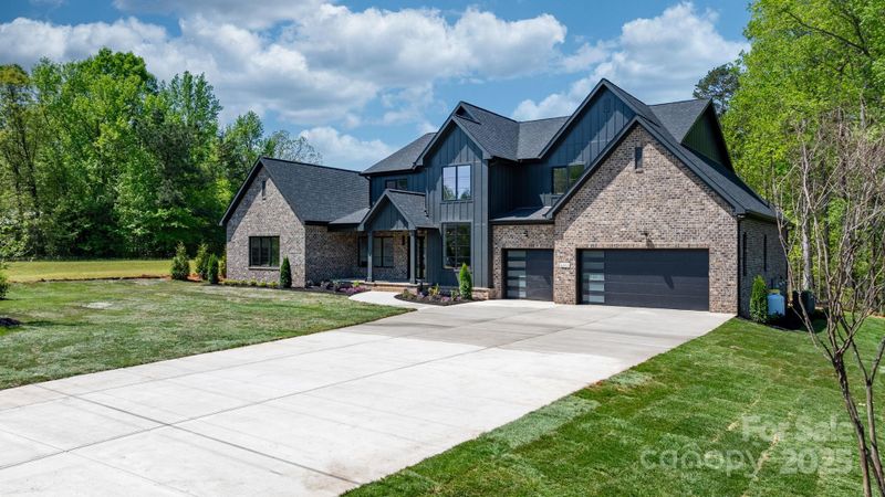 4377 Kiser Island Rd, Terrell, NC 28682