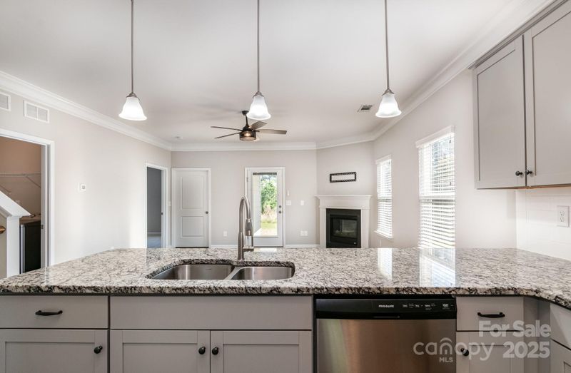 338 Livingston Dr, Lancaster, SC 29720