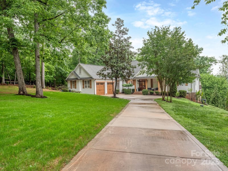5951 Johnson Rd, Clover, SC 29710