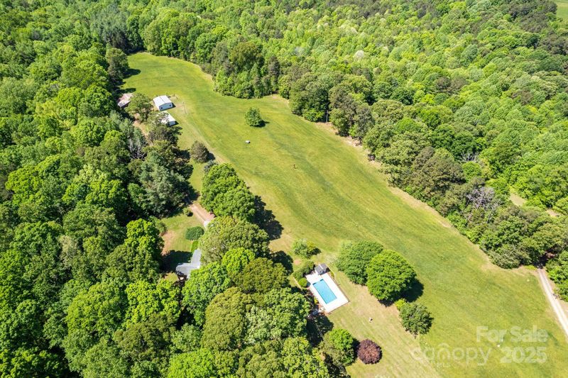 237 Fea Ln, Iron Station, NC 28080